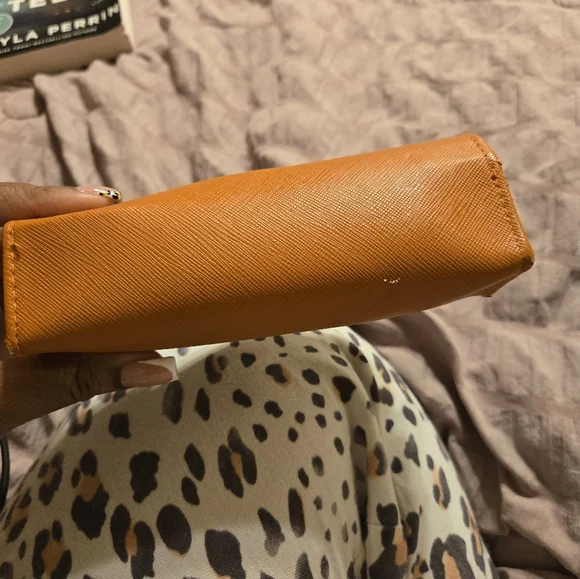 Tory Burch Eye Glass Case - Picture 4 of 6